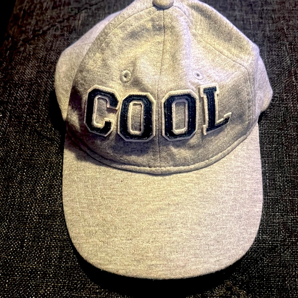 Carter’s toddlers COOL cap